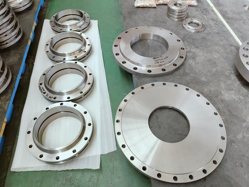 Berita perusahaan terbaru tentang LHTI Titanium Flanges Dipesan